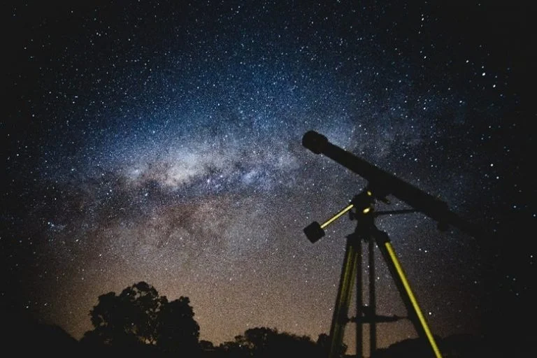 天体少年は星を見ていた